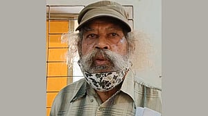 পিস্তলের লাইসেন্স নবায়ন করতে গিয়ে আটক গণজাগরণ মঞ্চ নেতা কারাগারে