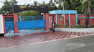 ক্লাসে ফিরলেন বাকৃবির শিক্ষার্থীরা