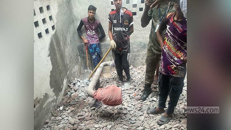 নারায়ণগঞ্জে কারখানার গ্যাস মিটার রুমে বিস্ফোরণে দগ্ধ ৬