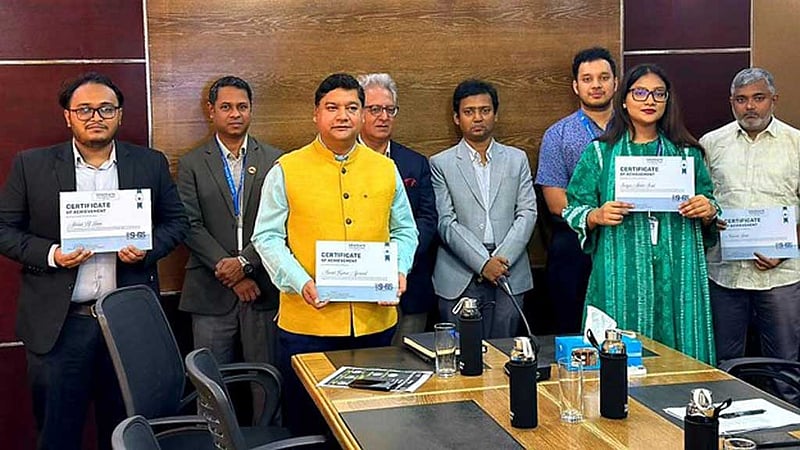 এনএসইউতে ‘গ্র্যাজুয়েট কলোক্যুয়াম সিরিজ- ফল ২০২৫’ অনুষ্ঠিত