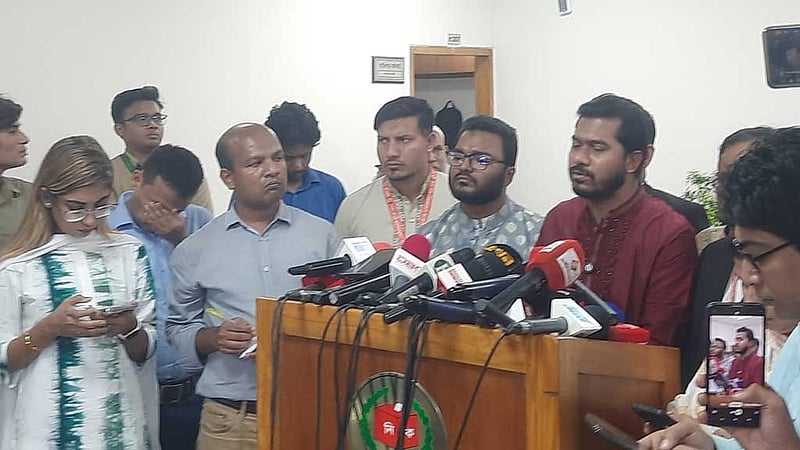সংসদ নির্বাচনের দিনে গণভোট চায় গণঅধিকার পরিষদ