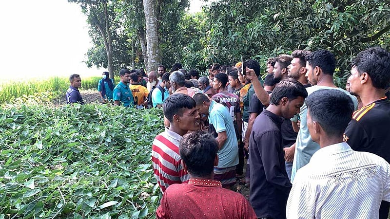রাজশাহীতে ধান খেতে নারীর লাশ, ধর্ষণের পর হত্যা ধারণা পুলিশের