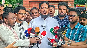 ‘গুম-খুনে জড়িত’ জেনারেলদের বিচার করতে হবে: আখতার
