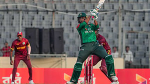 সুপার ওভারে রিশাদকে কেন ব্যাটিংয়ে নামানো হলো না