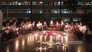 সহস্র প্রদীপে আলোকিত রাবি, শ্যামা পূজায় ‘শুভশক্তির আরাধনা’