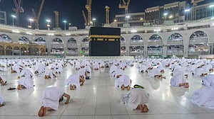 ওমরাহ ভিসার নিয়মে পরিবর্তন আনল সৌদি আরব