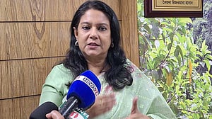 সচিবালয় একবার ব্যবহার্য প্লাস্টিকমুক্ত হবে ডিসেম্বরের মধ্যে: উপদেষ্টা রিজওয়ানা