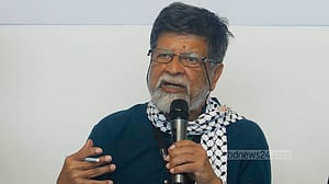 ইসরায়েলে বন্দিদশায় মানসিক নির্যাতন বেশি হয়েছে: শহিদুল আলম