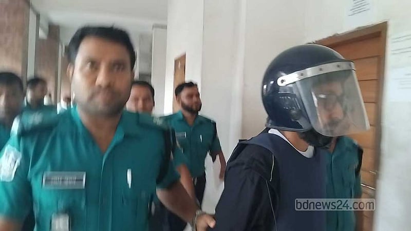 পি কে হালদারের সহযোগী তাজবীর গ্রেপ্তারের পর কারাগারে