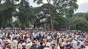 'মার্চ টু সচিবালয়': সরকারকে বিকাল পর্যন্ত সময় দিলেন এমপিও শিক্ষকরা