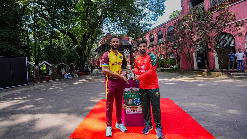 ব্যাটিংয়ে উন্নতিতে চোখ রেখে সিরিজ বাঁচিয়ে রাখার লড়াইয়ে বাংলাদেশ