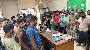 কী ঘটেছিল আদাবরে? পুলিশের ধারণা ‘হানি ট্র্যাপ’
