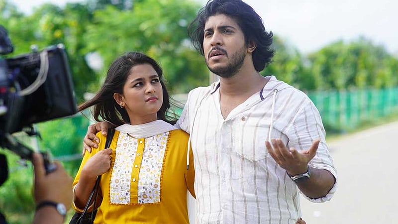 ‘অন্ধ বালক’: অভিনয়ে সাদিয়া-তৌসিফ