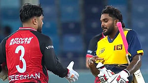 শ্রীলঙ্কার বিপক্ষে হংকং জিতলে ‘উল্লাসের ঢেউ বয়ে যেত ঢাকা-চট্টগ্রামে’