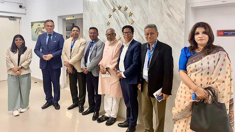 ‘কিছু লোক বসে' পিআর পদ্ধতির সিদ্ধান্ত নেওয়া সম্ভব নয়: খসরু