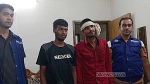 বরগুনায় রিকশা চালকের গলাকাটা মরদেহ উদ্ধার, গ্রেপ্তার ২