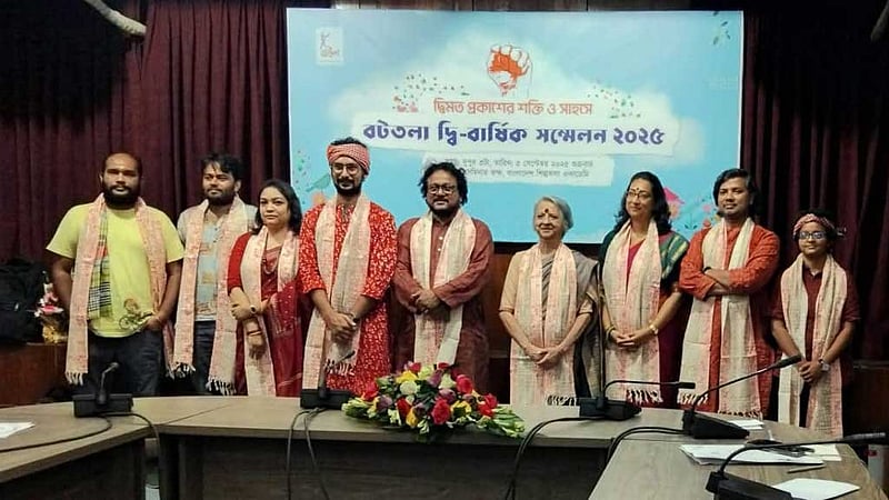 ‘বটতলার’ সভাপ্রধান খুশি কবীর, প্রধান নির্বাহী আলী হায়দার
