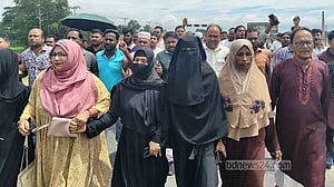 একই আসনে পুরো বিজয়নগর রাখার দাবিতে ঢাকা-সিলেট মহাসড়ক অবরোধ