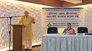 ক্যান্সার ‘জয়ের’ গল্প শুনিয়ে আবুল হায়াত বললেন ইতিবাচক থাকতে হবে