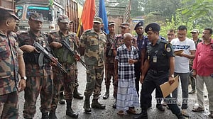 ছয় মাসের সাজা পাওয়া রামদেব ভারতে ফিরলেন সাড়ে ৬ বছর পর