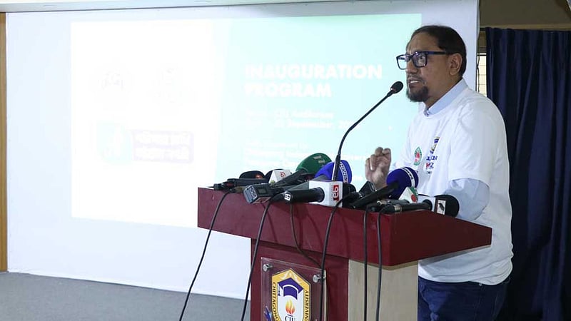 স্থানীয় সরকার উপদেষ্টা ফাইল বাসায় নিয়ে যান, সই আর হয় না: চট্টগ্রামের মেয়র
