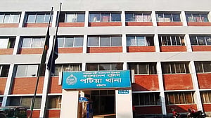 পটিয়ায় খাল থেকে ভাসমান লাশ উদ্ধার