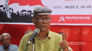 ‘চাপে পড়ে’ নির্বাচন ঘোষণা দিয়েছেন অধ্যাপক ইউনূস: এমএম আকাশ