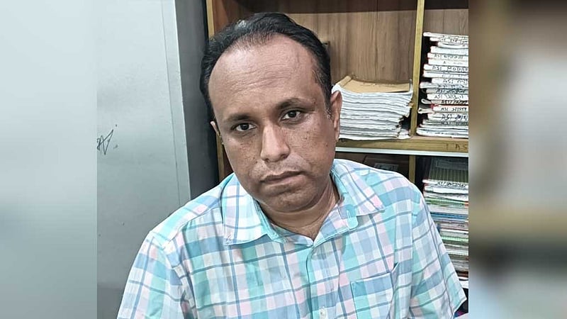 পুলিশকে মারধর: মুগদা মেডিকেলের সেই চিকিৎসকের জামিন