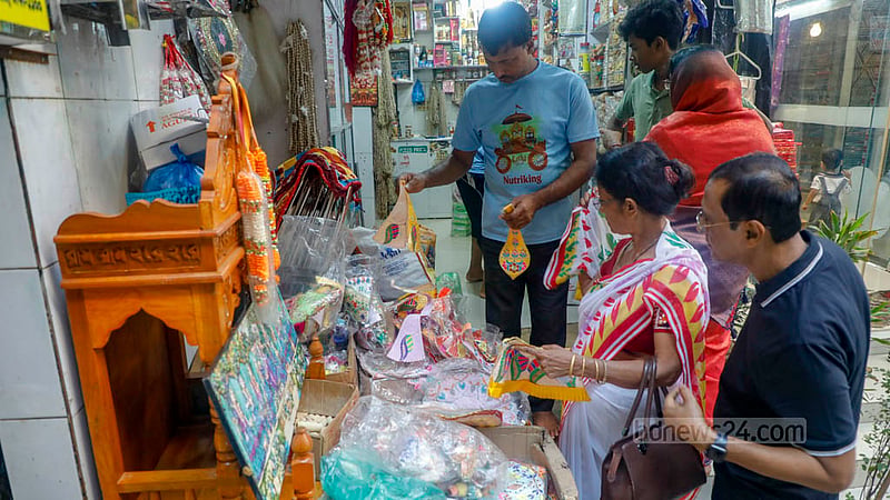 দুর্গাপূজার অর্থনীতি ও ঐক্যের বার্তা