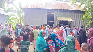 ফরিদপুরে পারিবারিক কলহে গৃহবধূকে হত্যা, স্বামী আটক