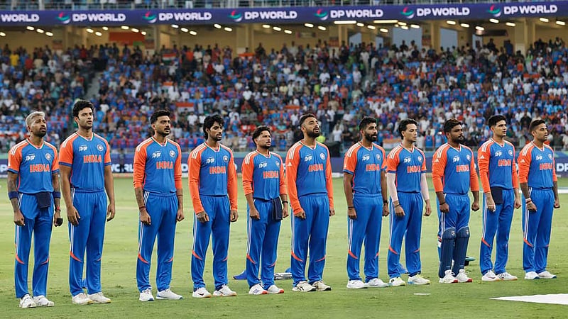 ‘হাত না মেলালে কি নায়ক হয়ে যাবেন?