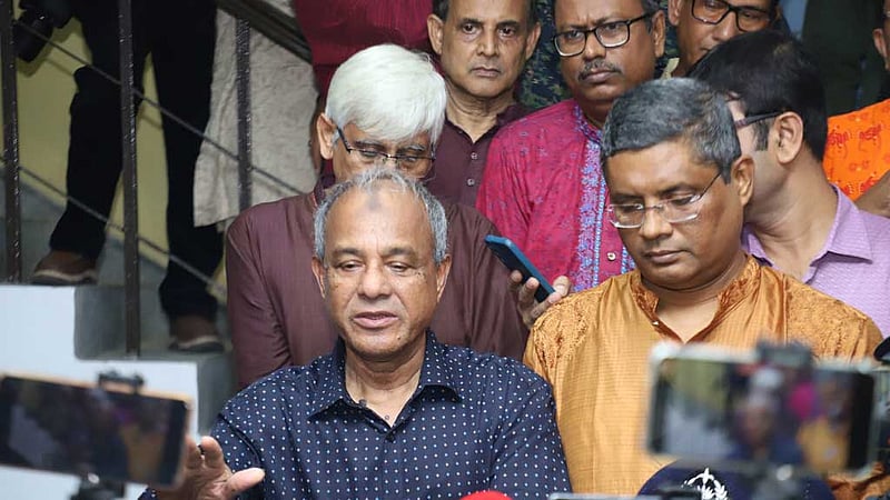 পূজা যেন শান্তিপূর্ণ না হয় সেজন্যই খাগড়াছড়ির ঘটনা: স্বরাষ্ট্র উপদেষ্টা