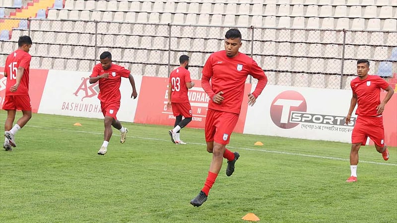 ‘আমি খেলব কি খেলব না, সেটা আমার হাতে নেই’