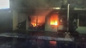 জাপা কার্যালয়ে অগ্নিসংযোগে গণঅধিকার পরিষদের ‘সম্পৃক্ততা নেই’: রাশেদ