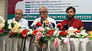 নির্বাচনের শঙ্কা দূর করার দায়িত্ব সরকারের: ফারুক