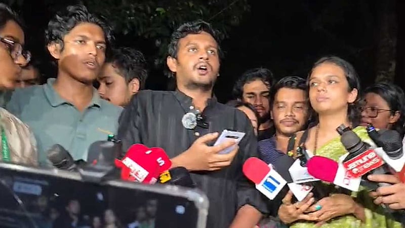 জাকসু: ভোট বর্জন করে পুনরায় নির্বাচনের দাবি চার প্যানেলের