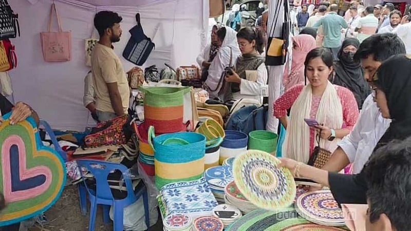 পাটপণ্য মেলায় তিন দিনে ১২ লাখ টাকার বিক্রি