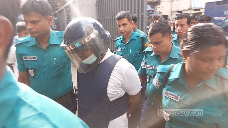 বাংলামোটরে মিছিল: আওয়ামী লীগ নেতা কামরুজ্জামান কারাগারে