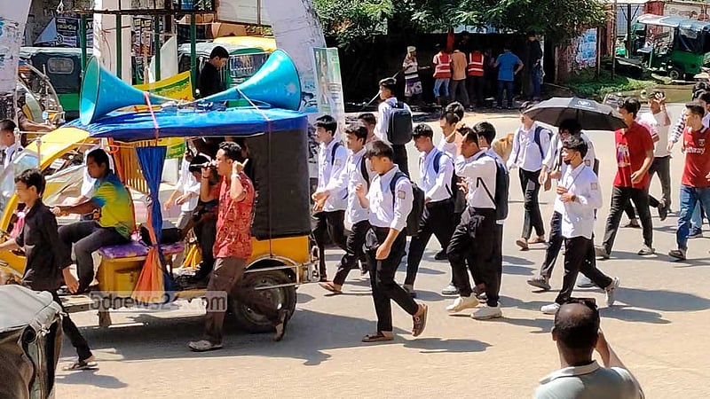 খাগড়াছড়িতে মারমা কিশোরীকে ‘দলবেঁধে ধর্ষণ’, তরুণ গ্রেপ্তার
