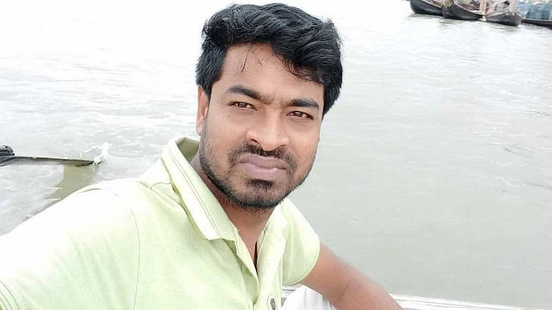 খুলনায় চাঁদাবাজির অভিযোগে একজনকে পিটিয়ে হত্যা