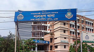 লালবাগে ছুরিকাঘাতে যুবক খুন