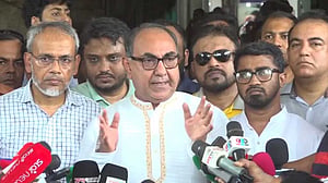 ‘নিশানা’ করে আরও হামলা ও ভাঙচুর হতে পারে, শঙ্কা আব্বাসের