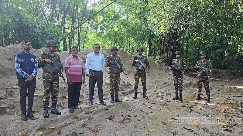 শ্রীমঙ্গলে অবৈধ বালু উত্তোলন ঠেকাতে প্রশাসনের হিমশিম