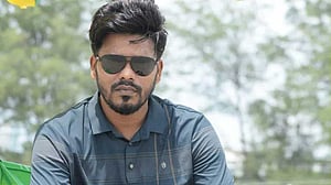 নারায়ণগঞ্জে ইউপি সদস্যকে হাত-পা বেঁধে পিটিয়ে হত্যা