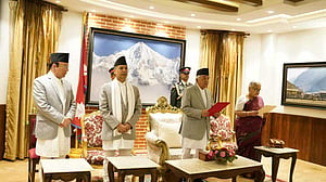 নেপালে পার্লামেন্ট বিলুপ্ত, নির্বাচন ৫ মার্চ