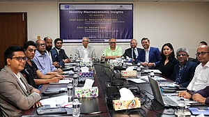দেশি ‘ইস্ট ইন্ডিয়া কোম্পানিগুলোর’ সম্পদ সরকারের হাতে নেওয়া হোক: ফরাসউদ্দিন