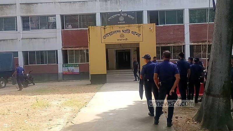 ‘নূরাল পাগলা’র দরবারে হামলার ঘটনায় করা মামলা প্রত্যাহারের আবেদন