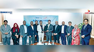 রবি গ্রাহকদের জন্য আসছে ঢাকা ব্যাংকের কো-ব্র্যান্ডেড ক্রেডিট কার্ড