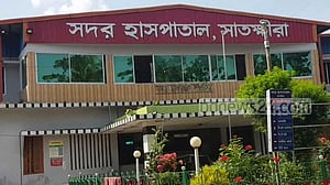 সাতক্ষীরায় পাঁচ বছরের শিশুকে ধর্ষণের অভিযোগে ৩ কিশোর আটক