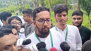 নির্বাচন কমিশন শিবিরকে জেতাতে কারসাজি করছে, এ অভিযোগ হাস্যকার: মাজহারুল
